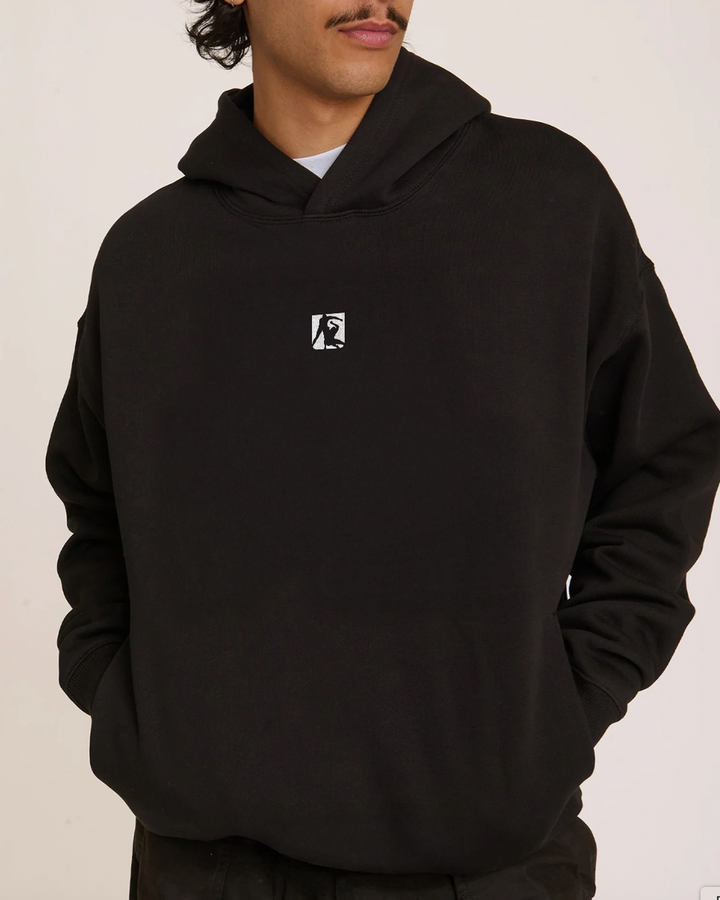 RUNIT Crest Hoodie